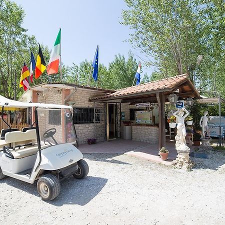 Camping Dei Tigli Torre del Lago Puccini Kültér fotó